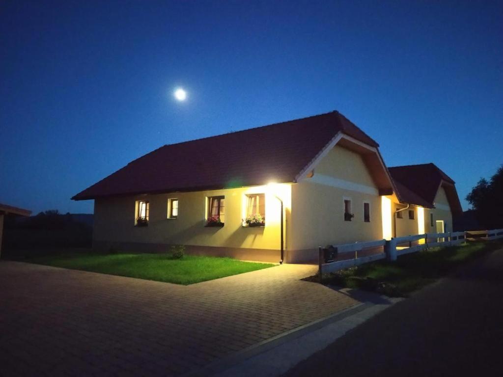 Apartmány v Pošumaví Stachy Exterior foto